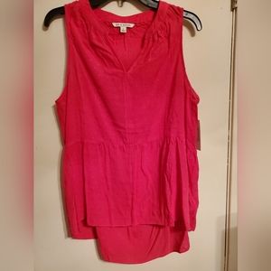 Zac and Rachel Sleeveless top, Size Large, longer in back, embellishments in mat